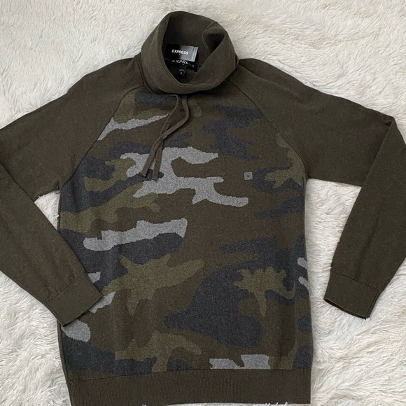 Express Other - Express Men’s Sweater